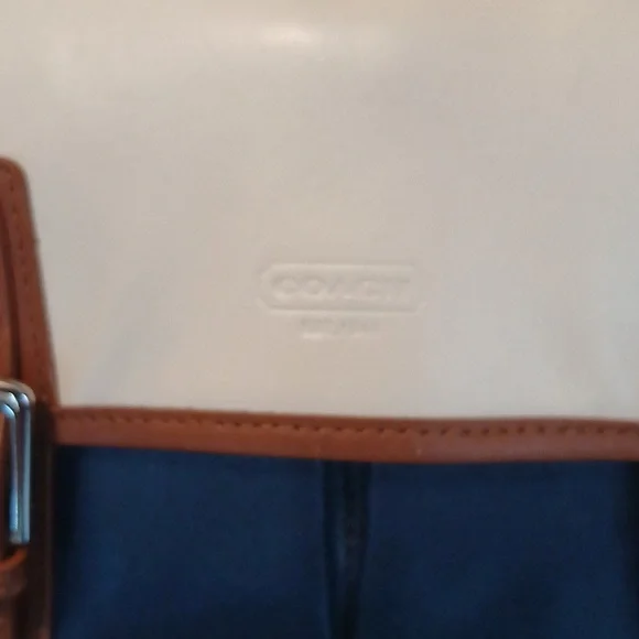 Coach Cream and Navy Satchel - Picture 3 of 11